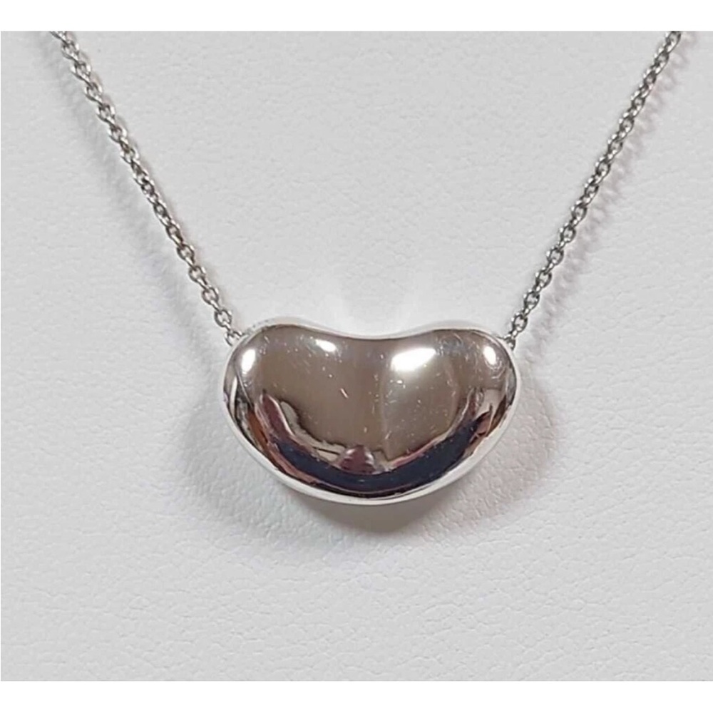 Tiffany & Co. Elsa Peretti Silver Bean Necklace